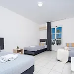 Blue Palm Hotel