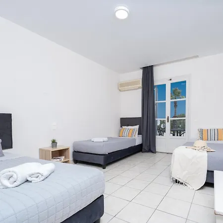 Blue Palm Hotel
