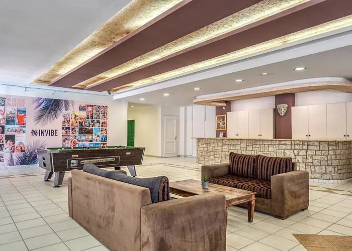 מלון Blue Palm 2*